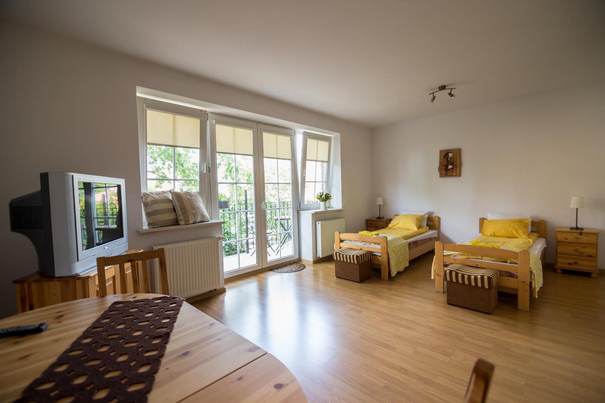Villa Jeziorki 71 Warschau Zimmer foto