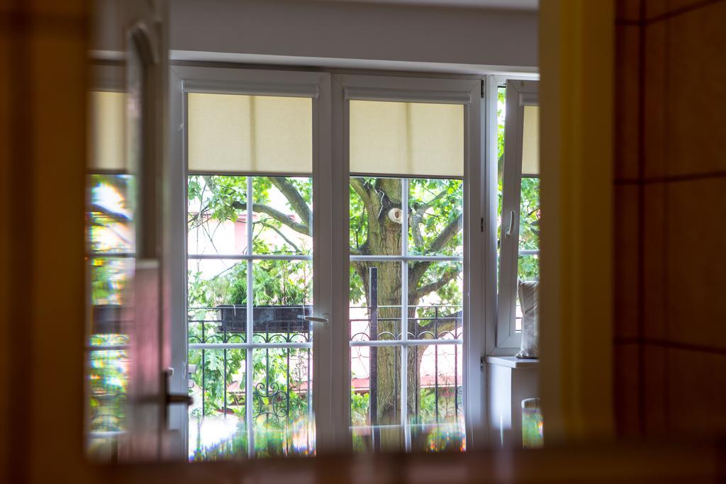 Villa Jeziorki 71 Warschau Zimmer foto